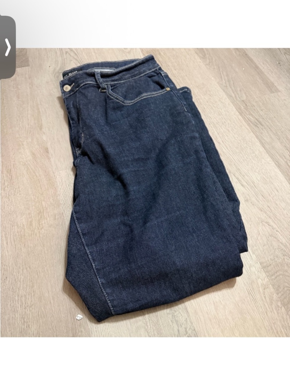 NWOT Judy Blue Size 18W
Midnight Indigo Straight Leg Jeans